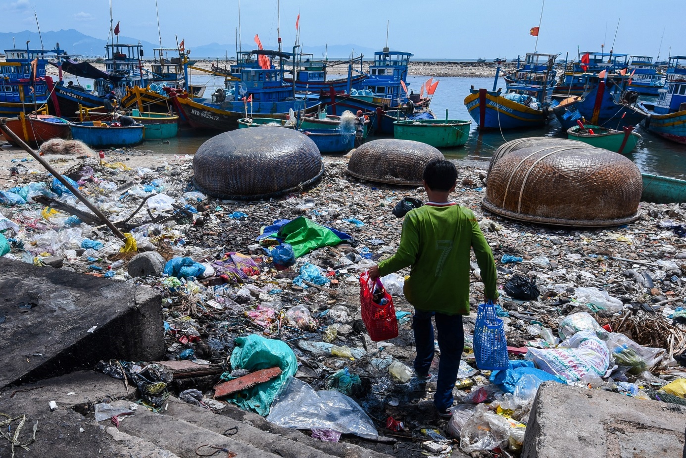 Slogan Ngày Môi trường thế giới năm 2023: “Beat Plastic Pollution”